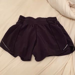 black lulu shorts